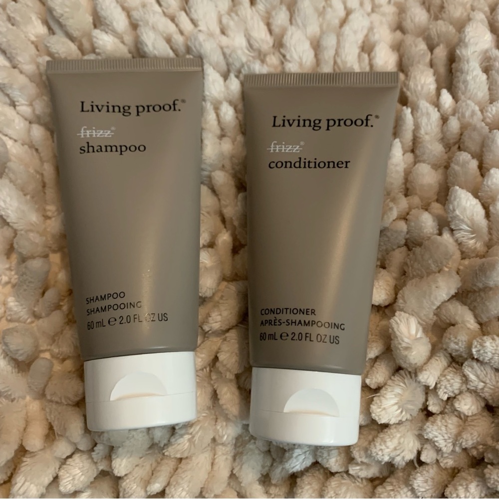 Living Proof No Frizz Shampoo Conditioner Travel Set